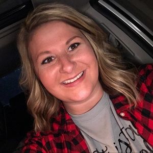 Meet your Posher, Kaitlin